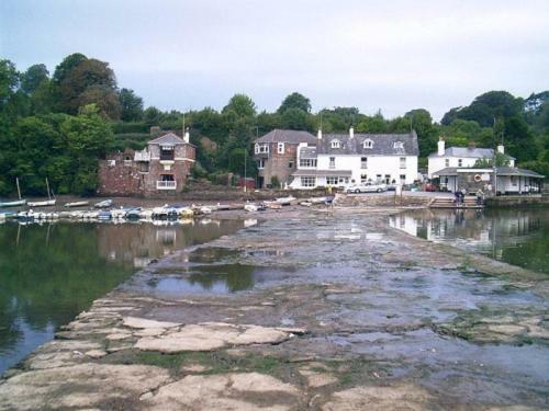 Stoke Gabriel Lodgings Bed & Breakfast Totnes Exterior photo