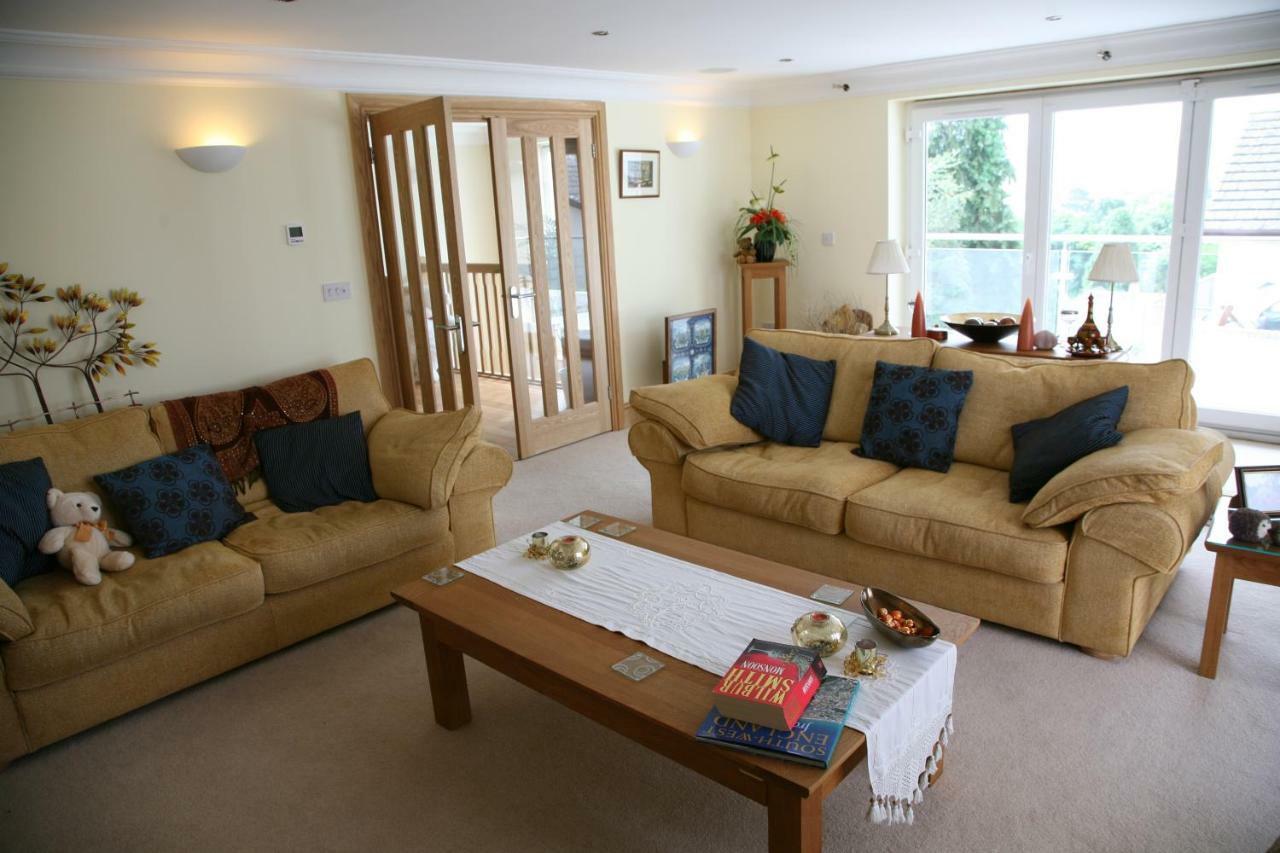 Stoke Gabriel Lodgings Bed & Breakfast Totnes Exterior photo